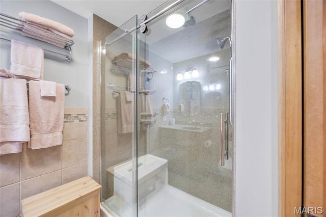 2200 Swiss Lake Road, Hermann, MO 65041