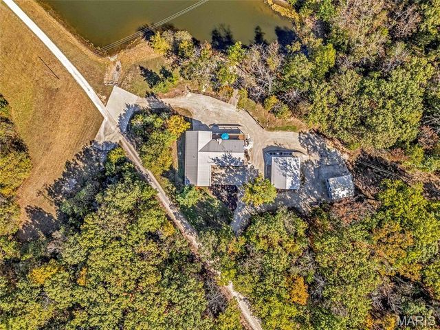 2200 Swiss Lake Road, Hermann, MO 65041