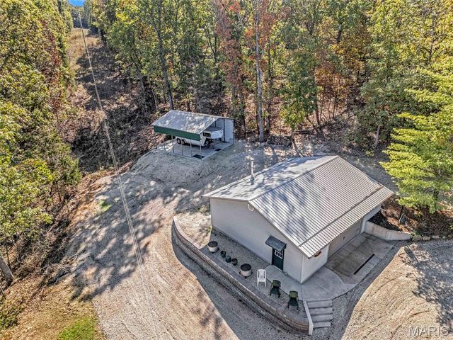 2200 Swiss Lake Road, Hermann, MO 65041