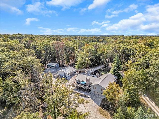 2200 Swiss Lake Road, Hermann, MO 65041