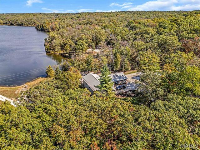 2200 Swiss Lake Road, Hermann, MO 65041