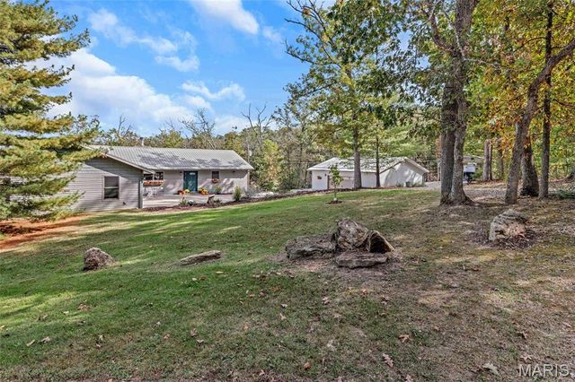 2200 Swiss Lake Road, Hermann, MO 65041