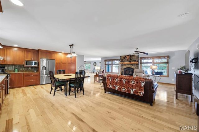 2200 Swiss Lake Road, Hermann, MO 65041