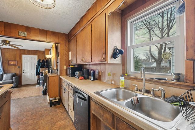 1946 Dorothea Avenue, Saint Paul, MN 55116