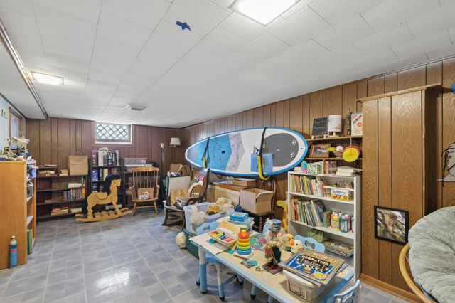 1946 Dorothea Avenue, Saint Paul, MN 55116