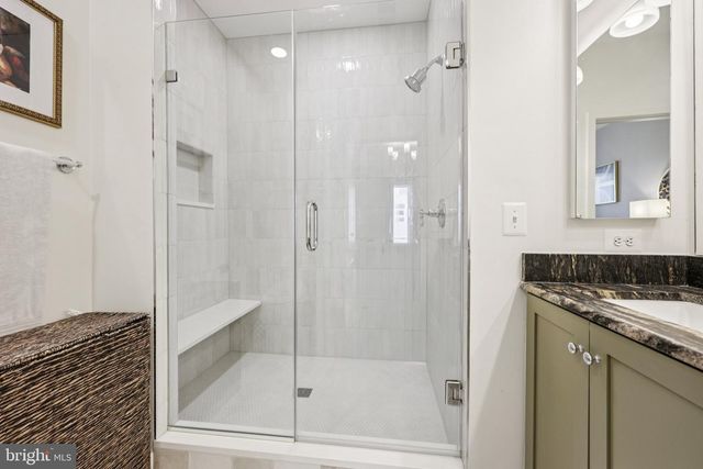 832 SNOWDEN HALLOWELL WAY, Alexandria, VA 22314