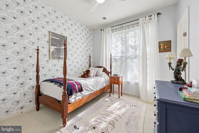 832 SNOWDEN HALLOWELL WAY, Alexandria, VA 22314