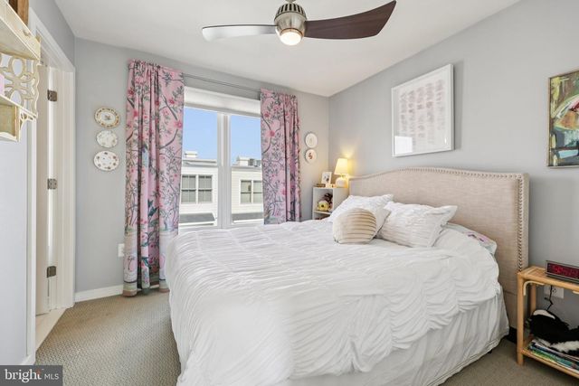 832 SNOWDEN HALLOWELL WAY, Alexandria, VA 22314