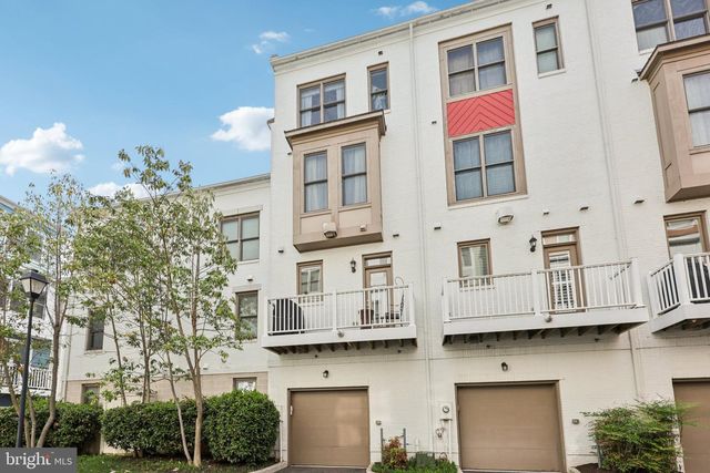 832 SNOWDEN HALLOWELL WAY, Alexandria, VA 22314