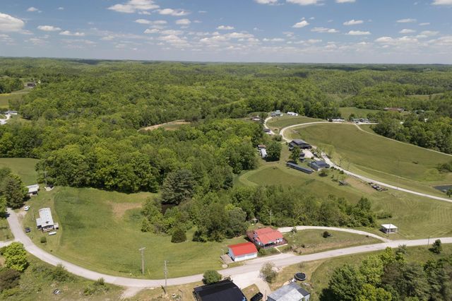 4590 County Road 1002, West Liberty, KY 41472