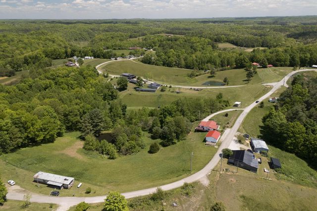 4590 County Road 1002, West Liberty, KY 41472