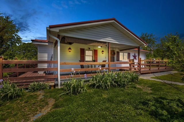 4590 County Road 1002, West Liberty, KY 41472