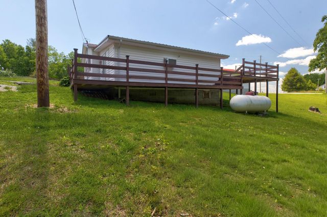 4590 County Road 1002, West Liberty, KY 41472