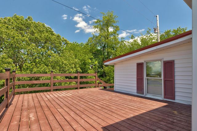 4590 County Road 1002, West Liberty, KY 41472