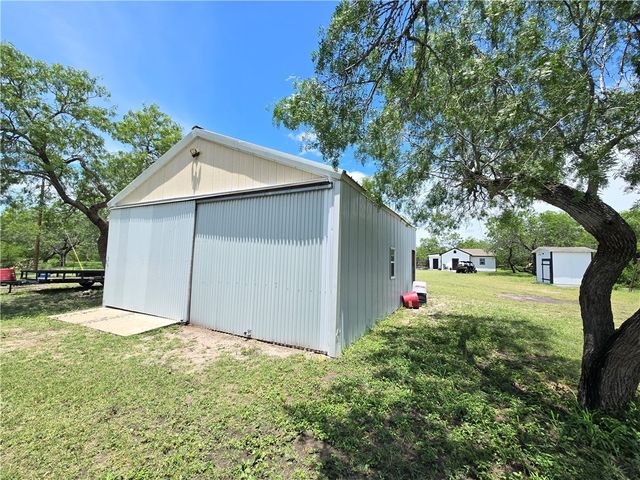 174 Pr Paloma, Sandia, TX 78383