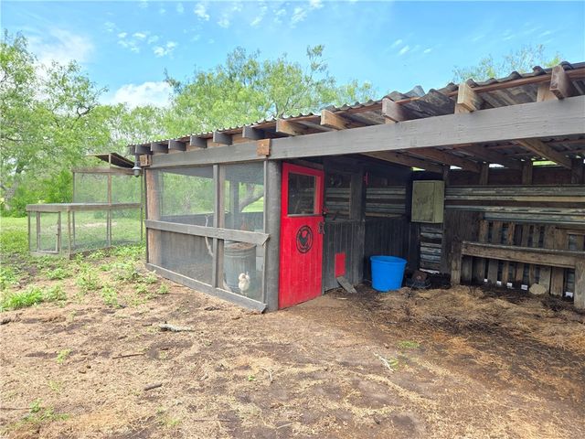 174 Pr Paloma, Sandia, TX 78383