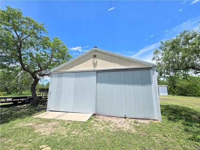 174 Pr Paloma, Sandia, TX 78383
