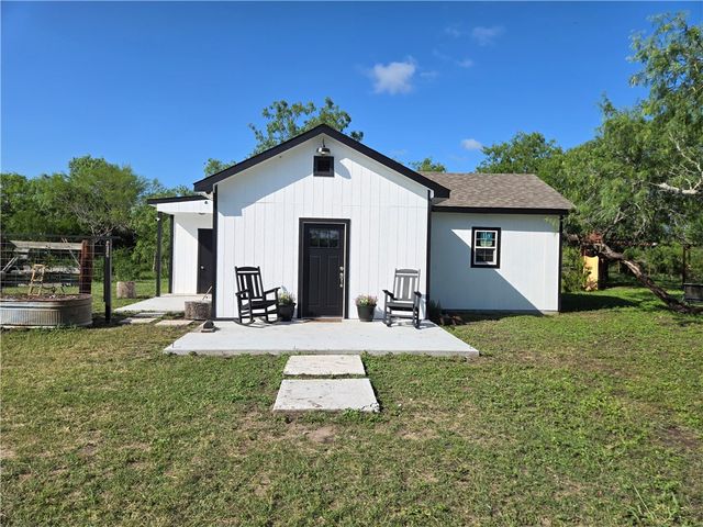 174 Pr Paloma, Sandia, TX 78383