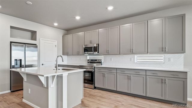17598 E 103rd Dr., Commerce City, CO 80022