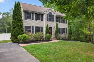 21 Railroad Ave, Taunton, MA 02780