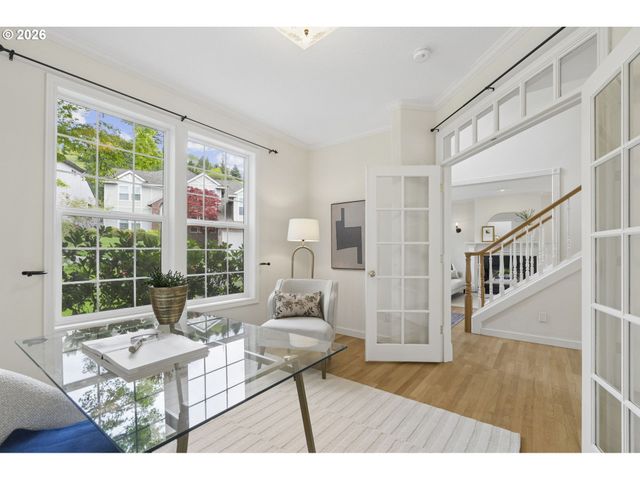 3219 Nw SPENCER St, Portland, OR 97229