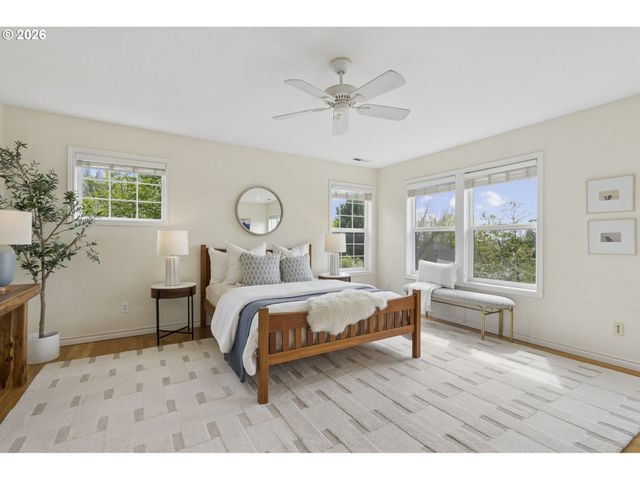 3219 Nw SPENCER St, Portland, OR 97229