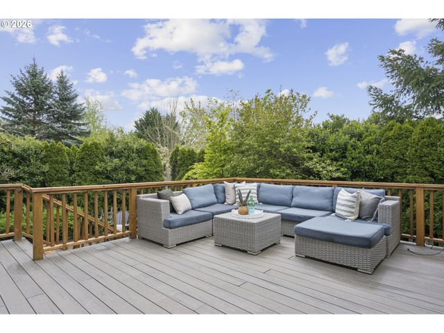 3219 Nw SPENCER St, Portland, OR 97229