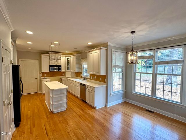 3304 Drexel Hill Court, Apex, NC 27539