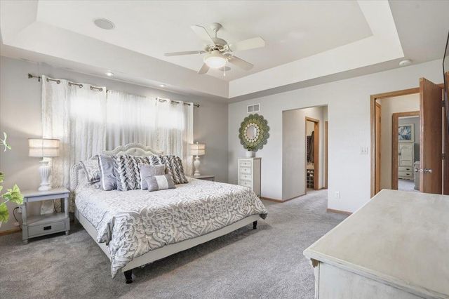 3034 Saddle Brooke Trail, Sun Prairie, WI 53590