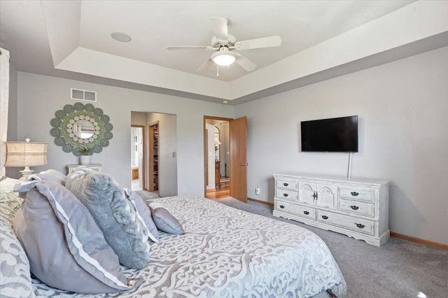 3034 Saddle Brooke Trail, Sun Prairie, WI 53590