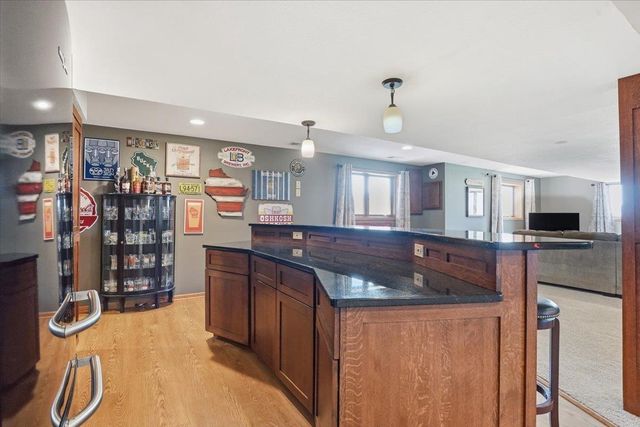 3034 Saddle Brooke Trail, Sun Prairie, WI 53590
