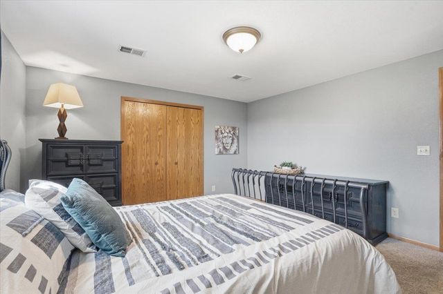 3034 Saddle Brooke Trail, Sun Prairie, WI 53590