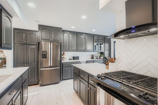 7511 Harold Avenue, Golden Valley, MN 55427