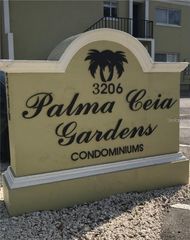 3206 W AZEELE STREET 102, Tampa, FL 33609