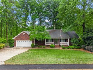 353 Round Ridge Road, Spartanburg, SC 29302