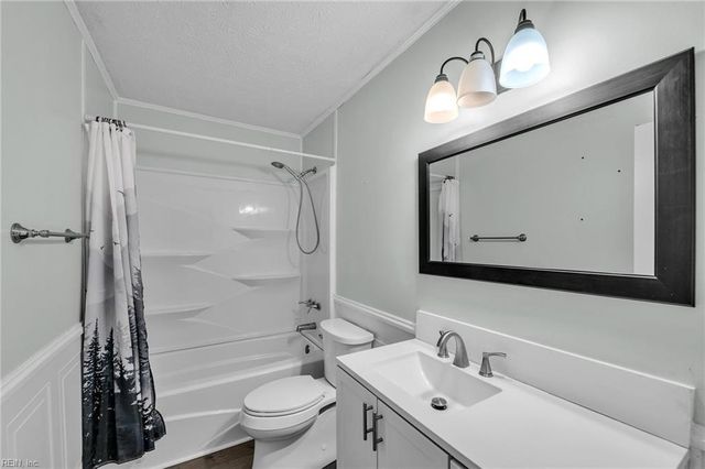 1814 Somerville DR, Hampton, VA 23663