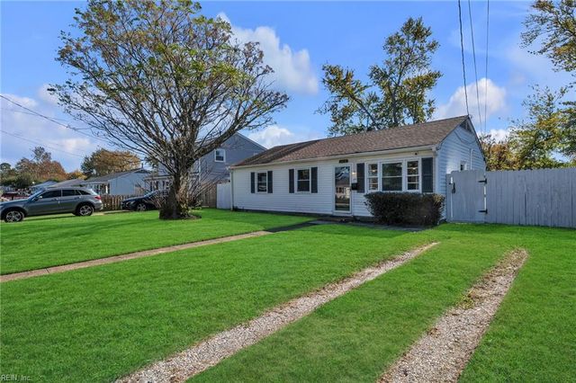 1814 Somerville DR, Hampton, VA 23663