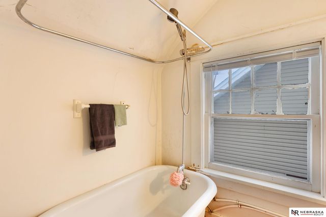 629 S 27th Street, Lincoln, NE 68510