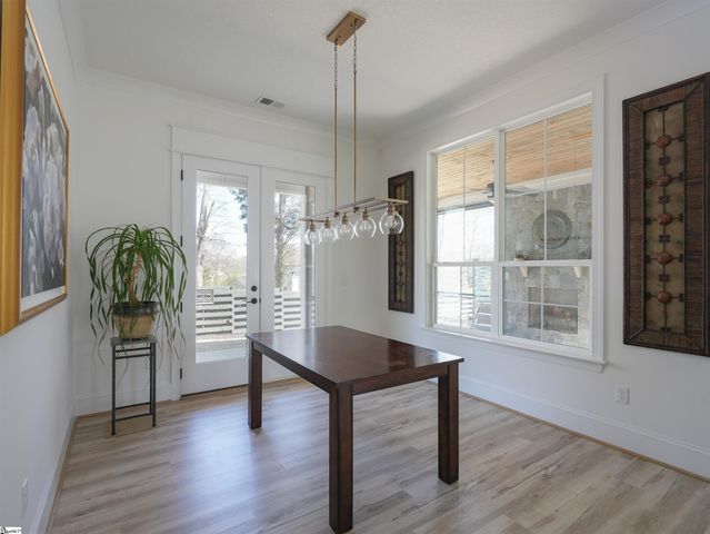 134 Winding Rock Road, Simpsonville, SC 29680