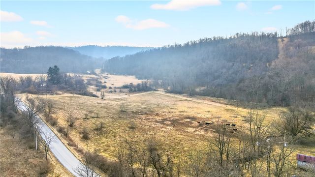 275 NEWMAN ROAD, Buffalo Twp, PA 15323