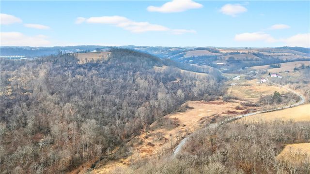 275 NEWMAN ROAD, Buffalo Twp, PA 15323