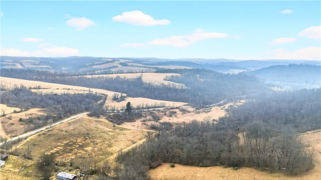 275 NEWMAN ROAD, Buffalo Twp, PA 15323