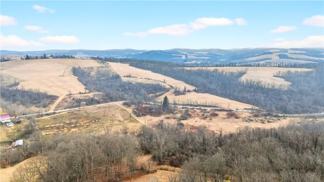 275 NEWMAN ROAD, Buffalo Twp, PA 15323