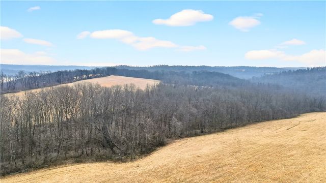 275 NEWMAN ROAD, Buffalo Twp, PA 15323