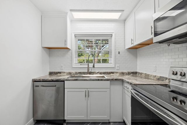 7900 Westheimer Road 121, Houston, TX 77063