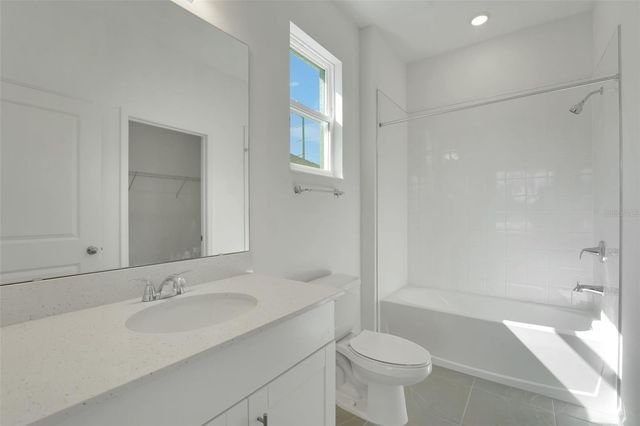 240 MEREDITH BOULEVARD, Winter Haven, FL 33881