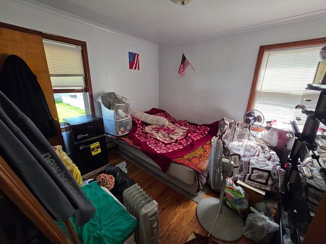 17821 Escanaba Avenue, Lansing, IL 60438