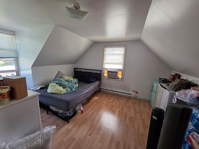 17821 Escanaba Avenue, Lansing, IL 60438