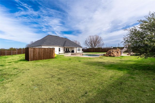 1012 Fm 36 N, Greenville, TX 75401