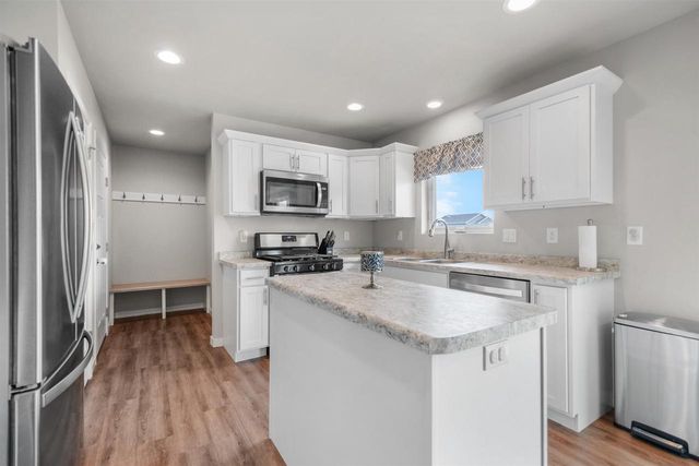 3181 S WEILER ROAD, Kaukauna, WI 54130